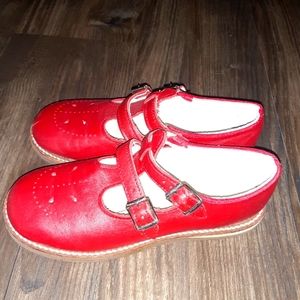 Amilio red t-strap mary janes